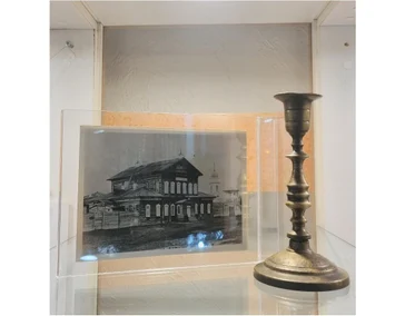 Подсвечник