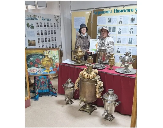 Из рук директора Прасковьи Романовны