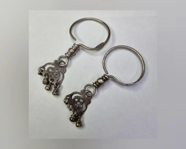 Приобрели старинные серьги, предположительно 18 в.