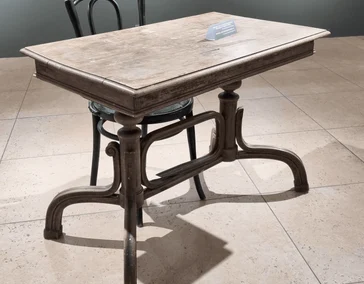 Стол венский